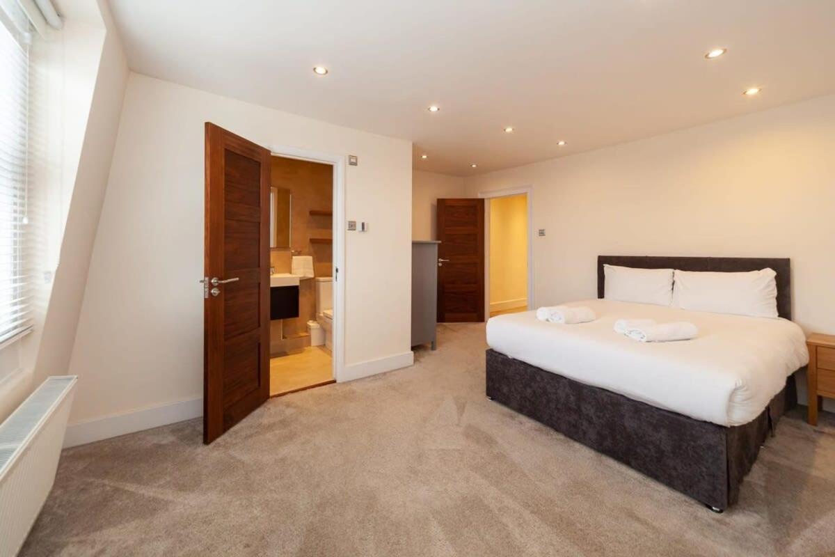 Spacious 2 Bedroom Maisonette In Stratford Londres Exterior foto